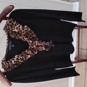 SALE--Jones New York top